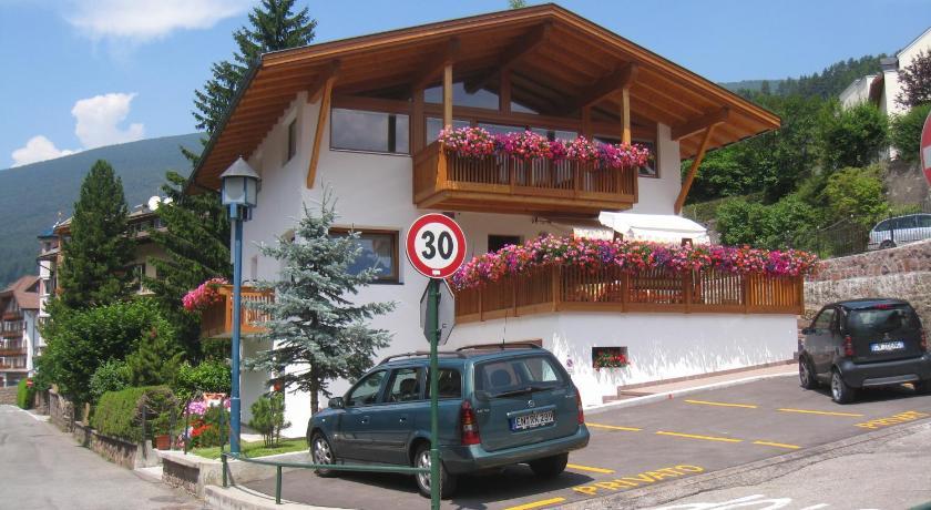 Apartments Dolomie Ortisei Ngoại thất bức ảnh